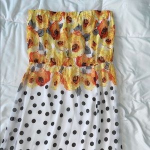 long strapless floral/polka dot dress💛